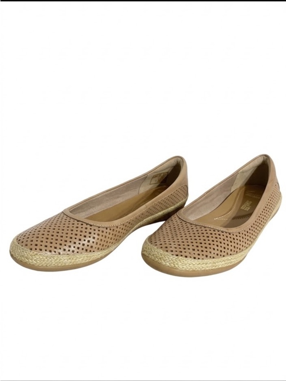 Clarks Collection Cushion Soft Beige Perforated Espadrille Flats Women’s 7.5 M